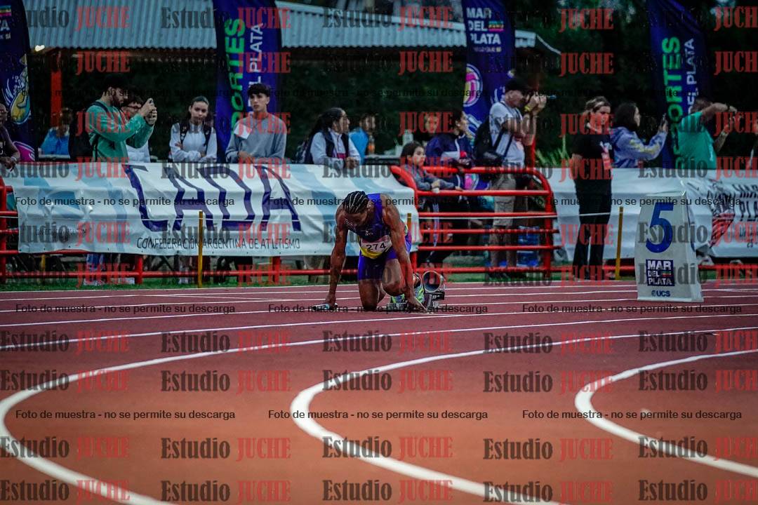 Fotos de los relevos 4x400 m mixtos