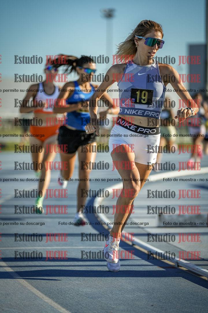Fotos de los 1500 m llanos de mujeres