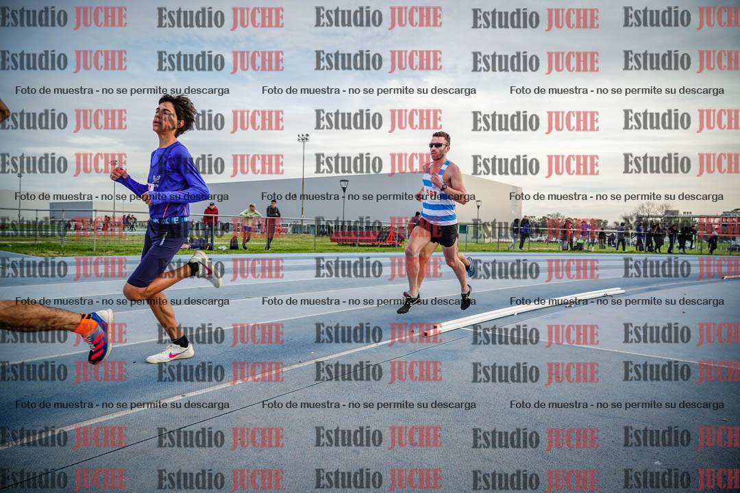 Fotos de los 1500 m llanos de varones