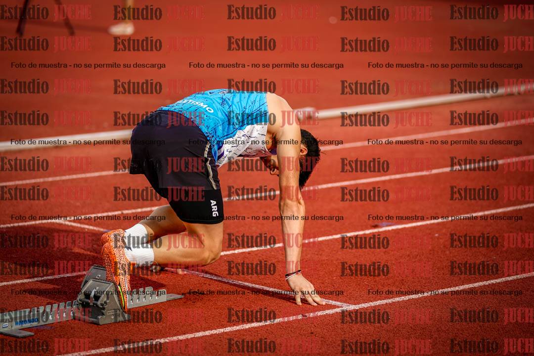 Fotos de los 400 m llanos de varones