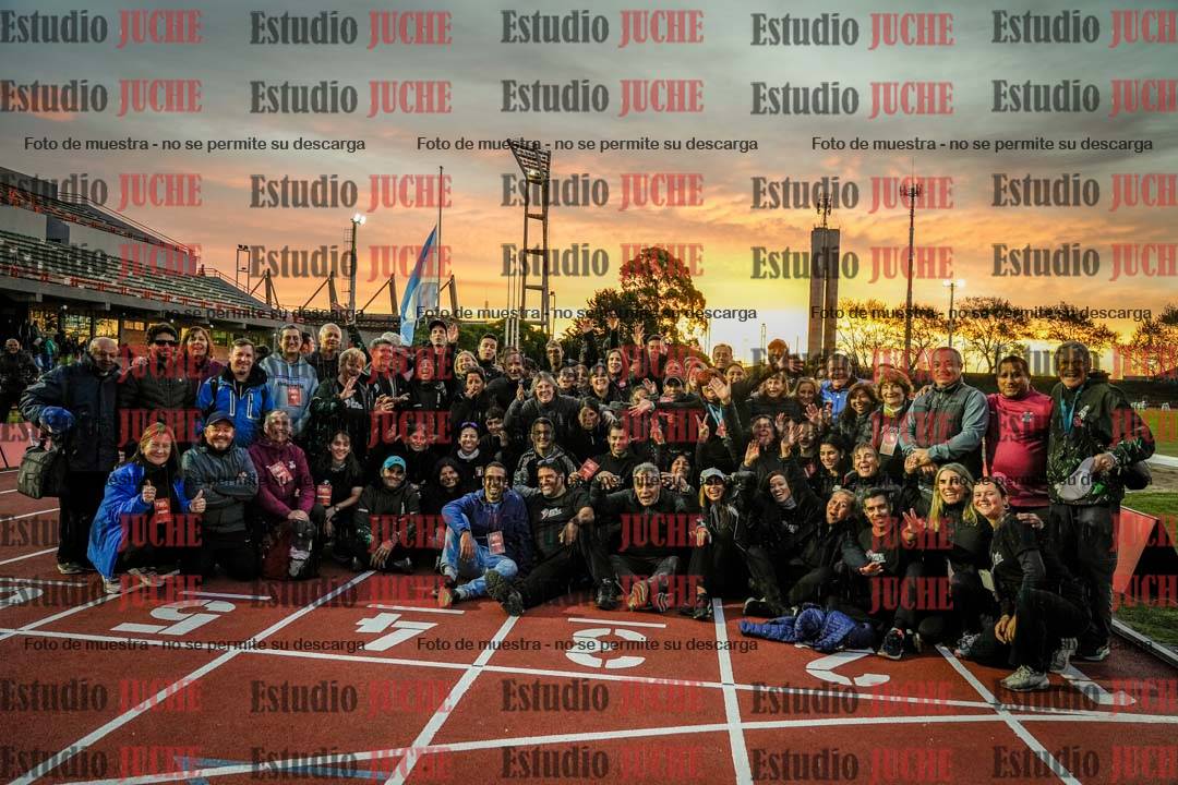 Fotos de algunos extras y podios del día 3
