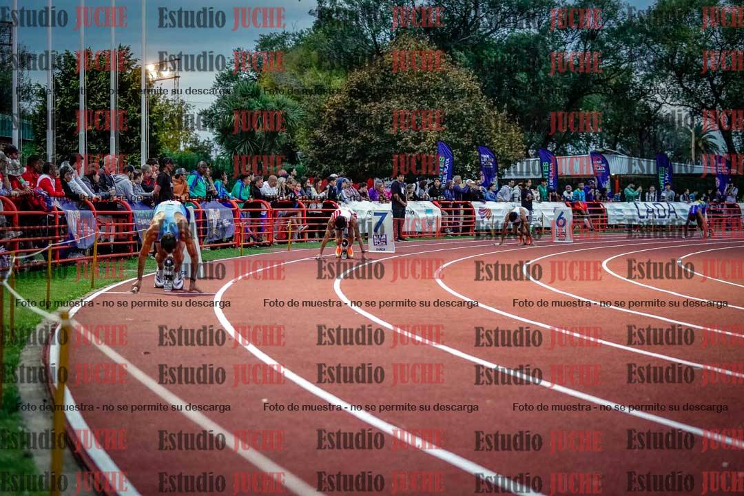 Fotos de los relevos 4x400 m mixtos
