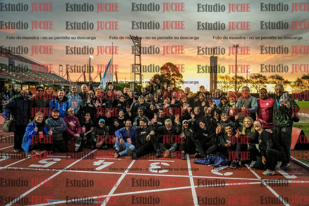 Fotos de algunos extras y podios del día 3