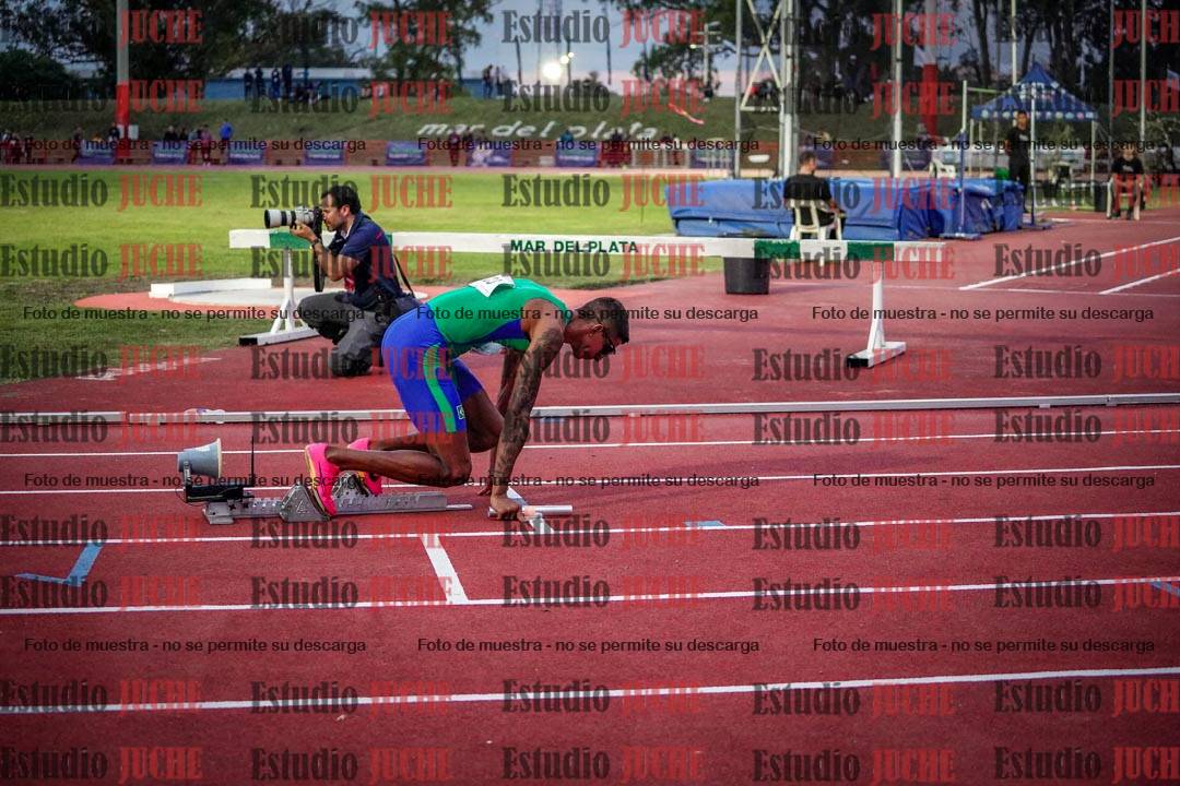 Fotos de los relevos 4x400 m mixtos