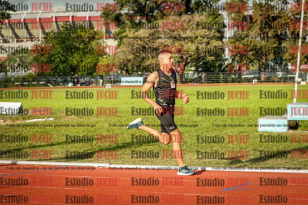 Fotos de los 1500 m llanos de varones