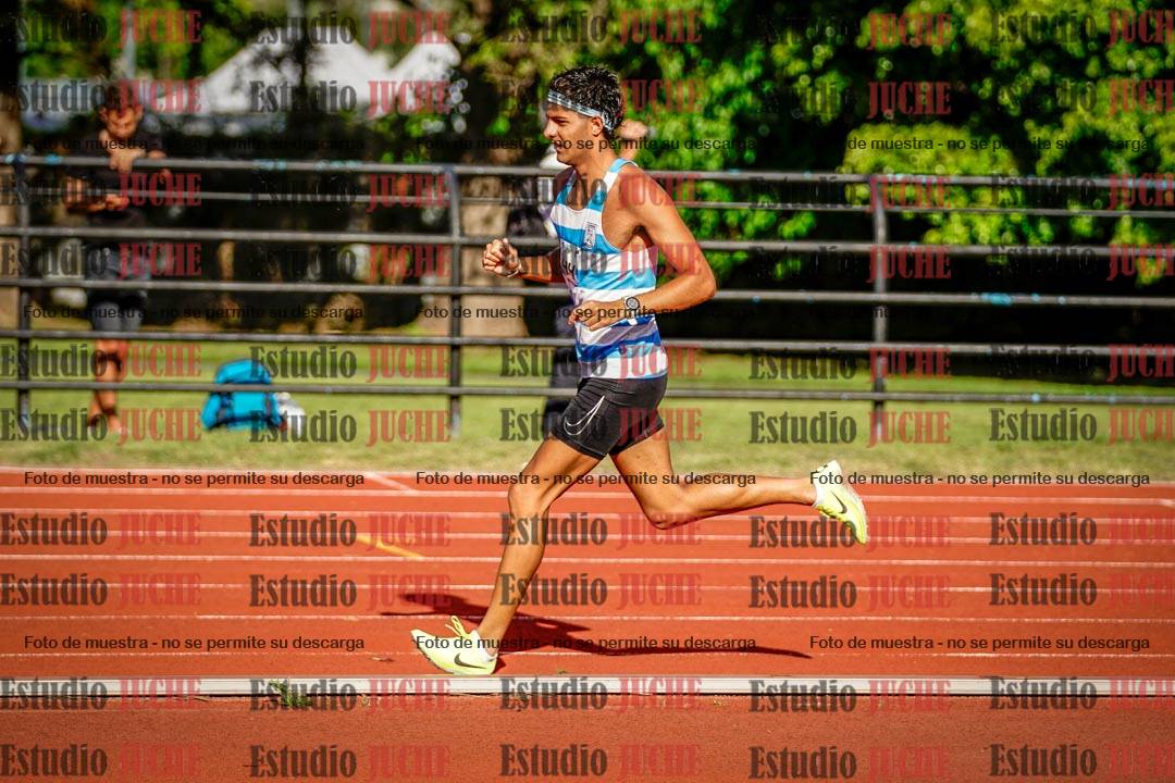 Fotos de los 3000 m llanos de varones