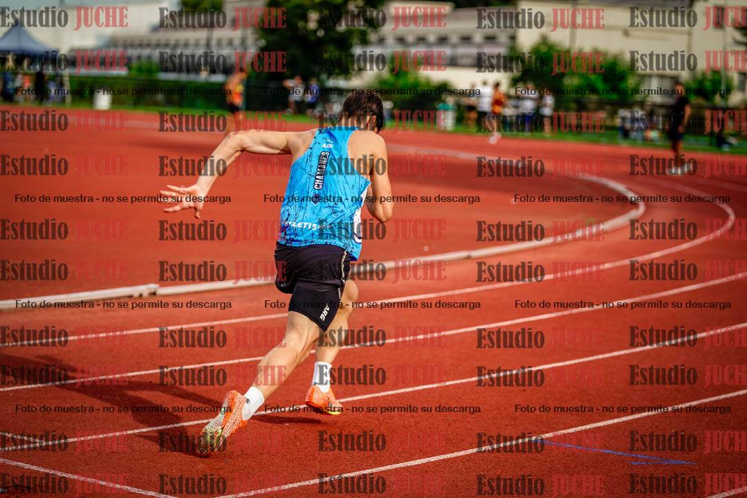 Fotos de los 400 m llanos de varones