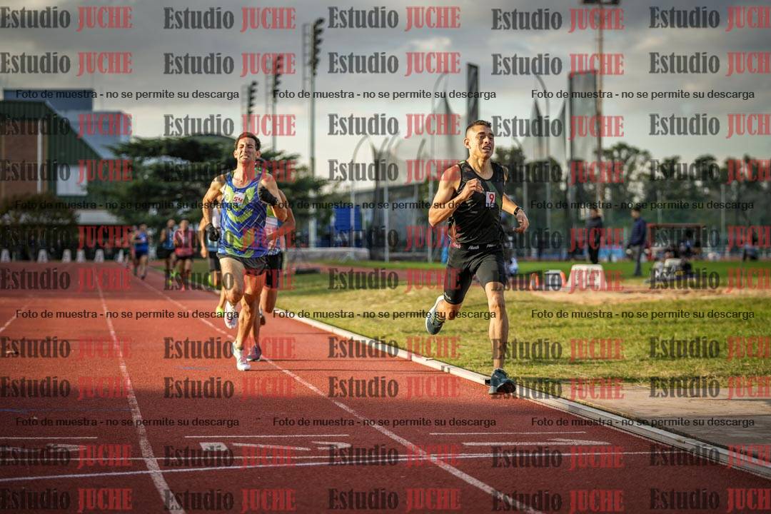 Fotos de los 1500 m llanos de varones