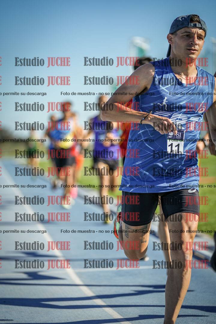Fotos de los 3000 m llanos de varones