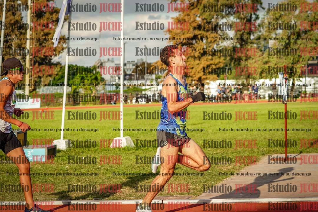 Fotos de los 1500 m llanos de varones