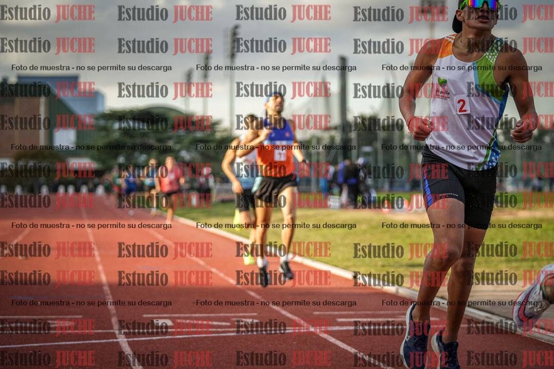 Fotos de los 1500 m llanos de varones