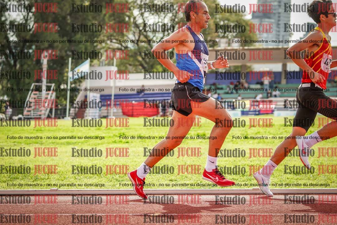 Fotos de los 3000 m llanos de varones