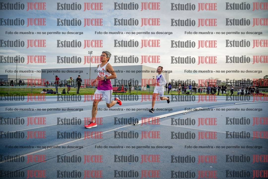 Fotos de los 1500 m llanos de varones