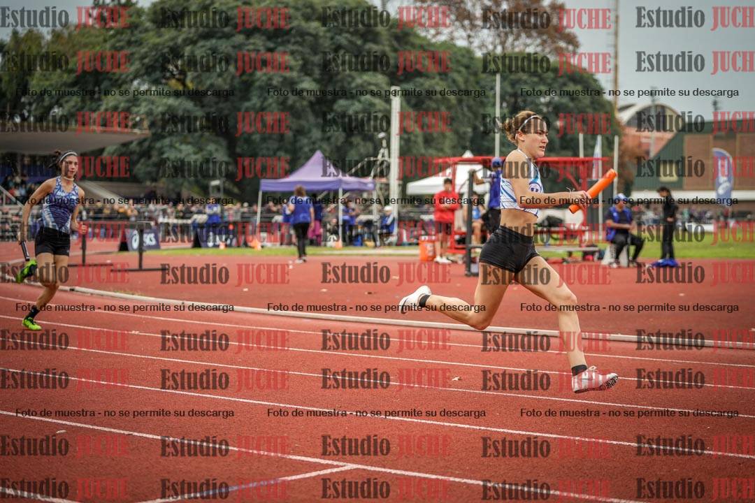 Fotos de las postas 4x100 m llanos de mujeres