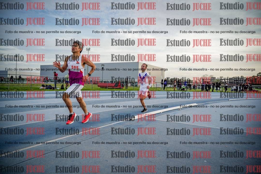 Fotos de los 1500 m llanos de varones