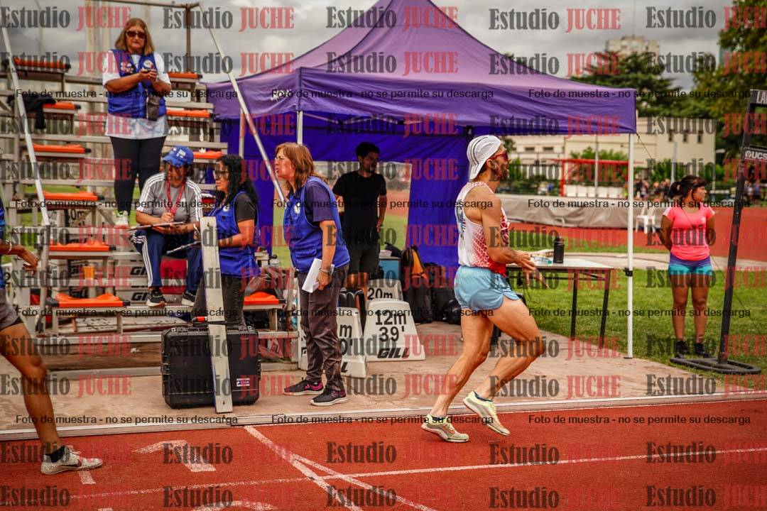 Fotos de los 800 m de varones