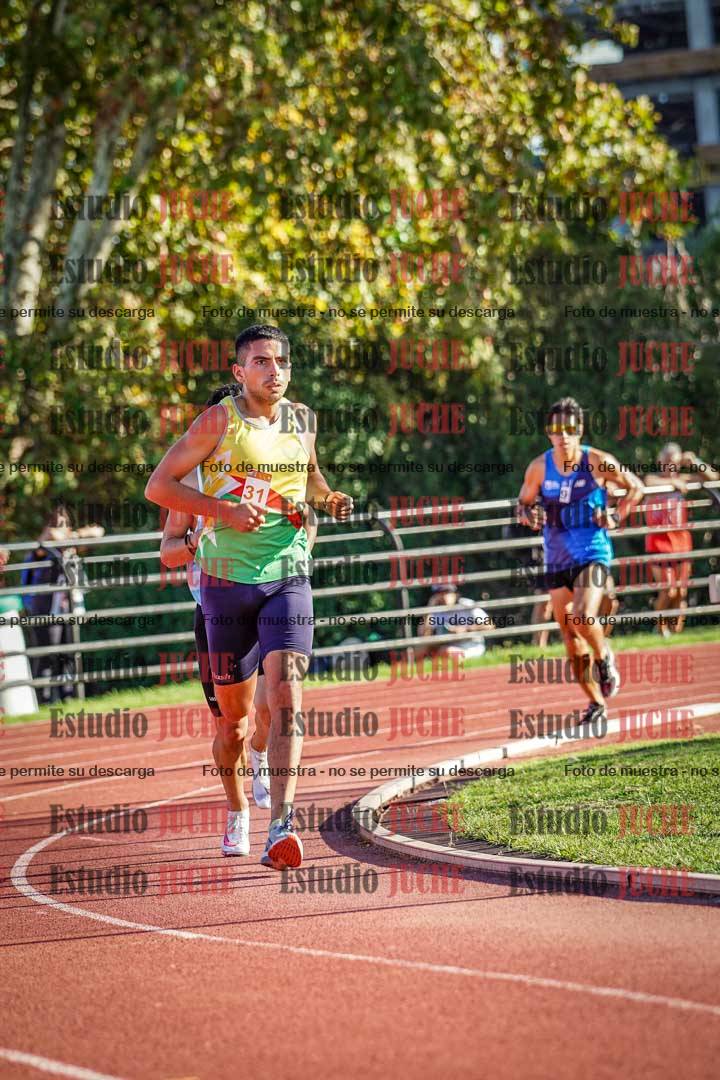Fotos de los 3000 m llanos de varones