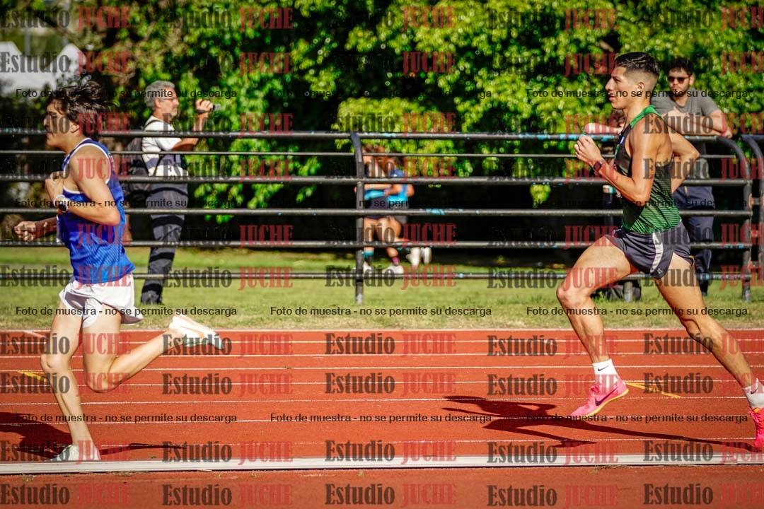 Fotos de los 3000 m llanos de varones