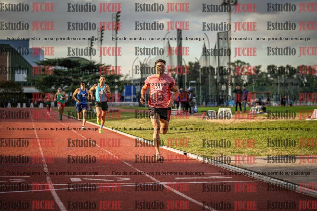 Fotos de los 1500 m llanos de varones