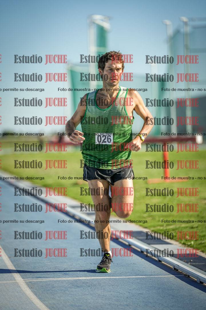 Fotos de los 3000 m llanos de varones