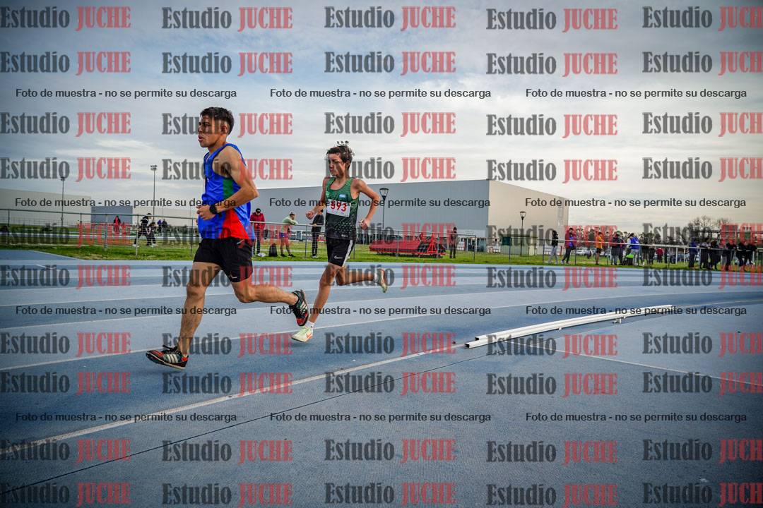 Fotos de los 1500 m llanos de varones