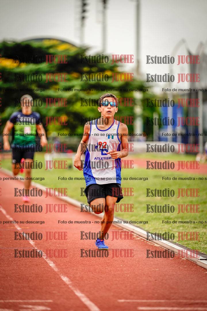 Fotos de los 800 m de varones
