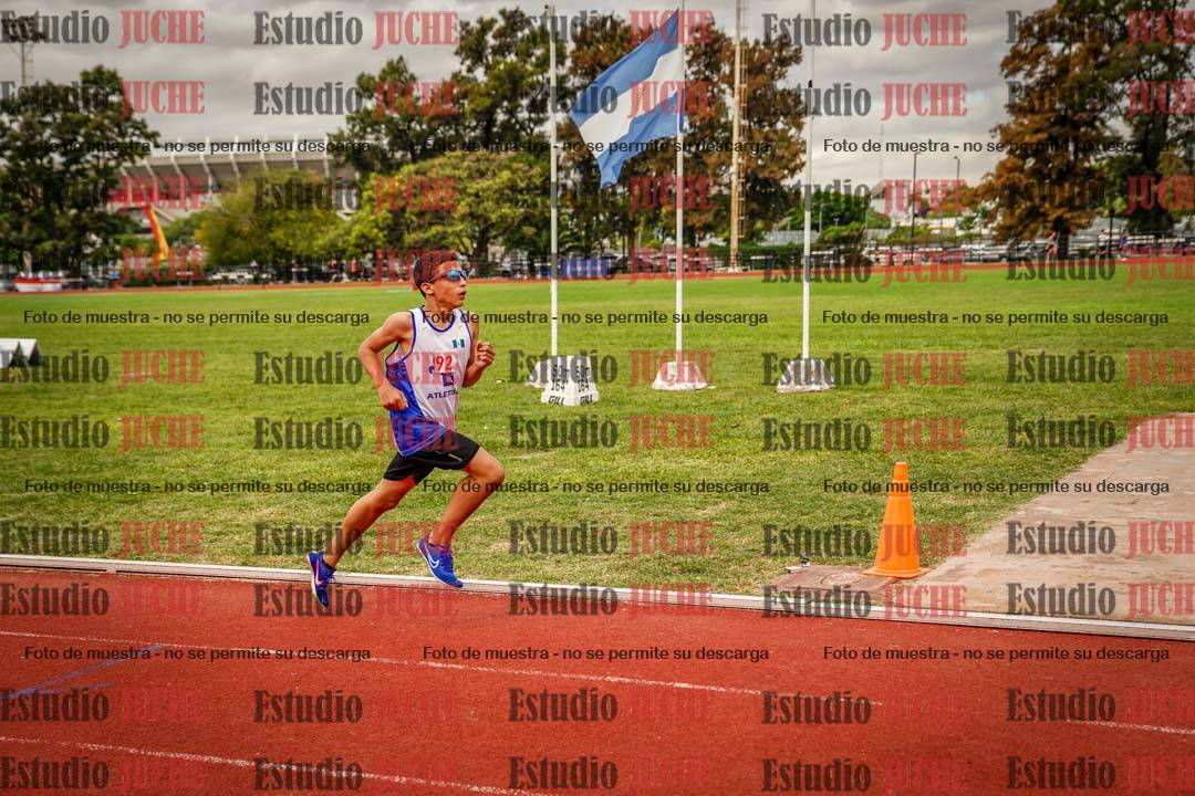Fotos de los 800 m de varones