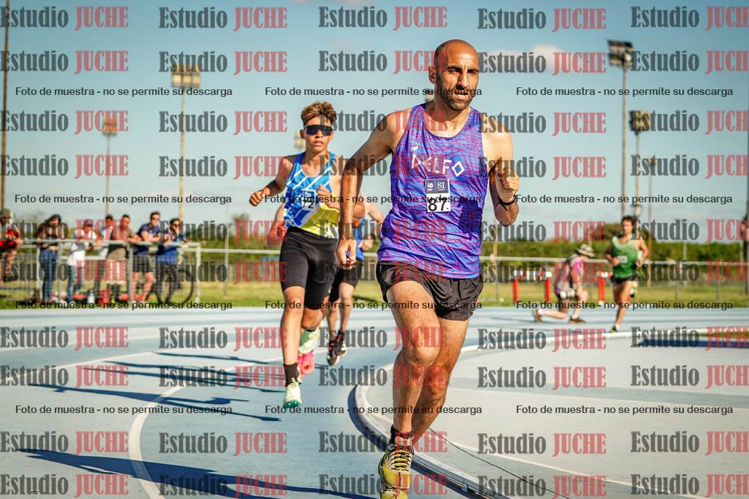 Fotos de los 3000 m llanos de varones