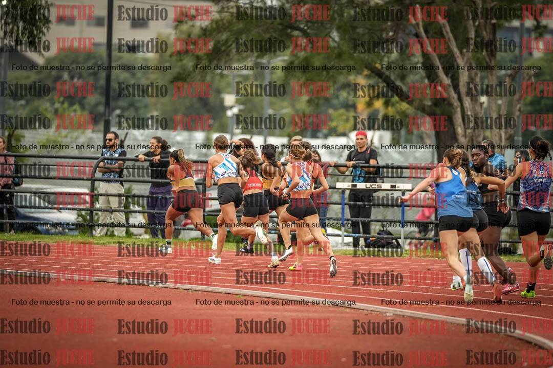 Fotos de las postas 4x100 m llanos de mujeres