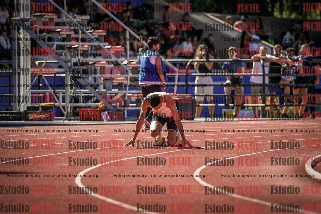 Fotos de los 400 m llanos de varones