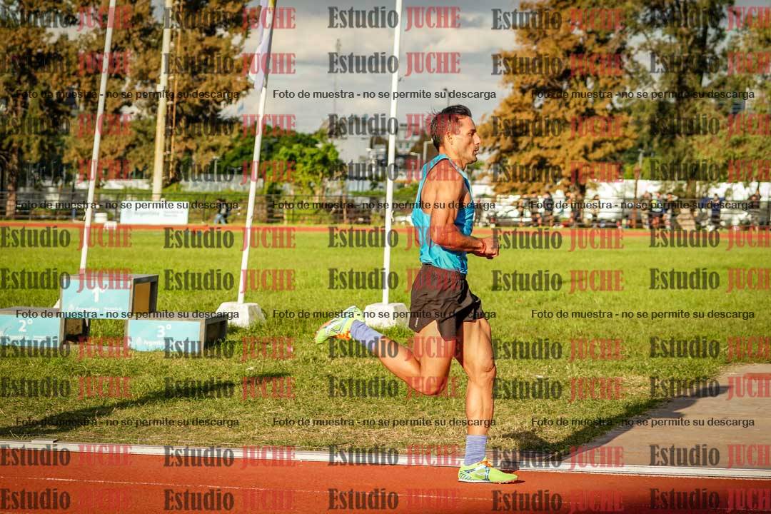 Fotos de los 1500 m llanos de varones