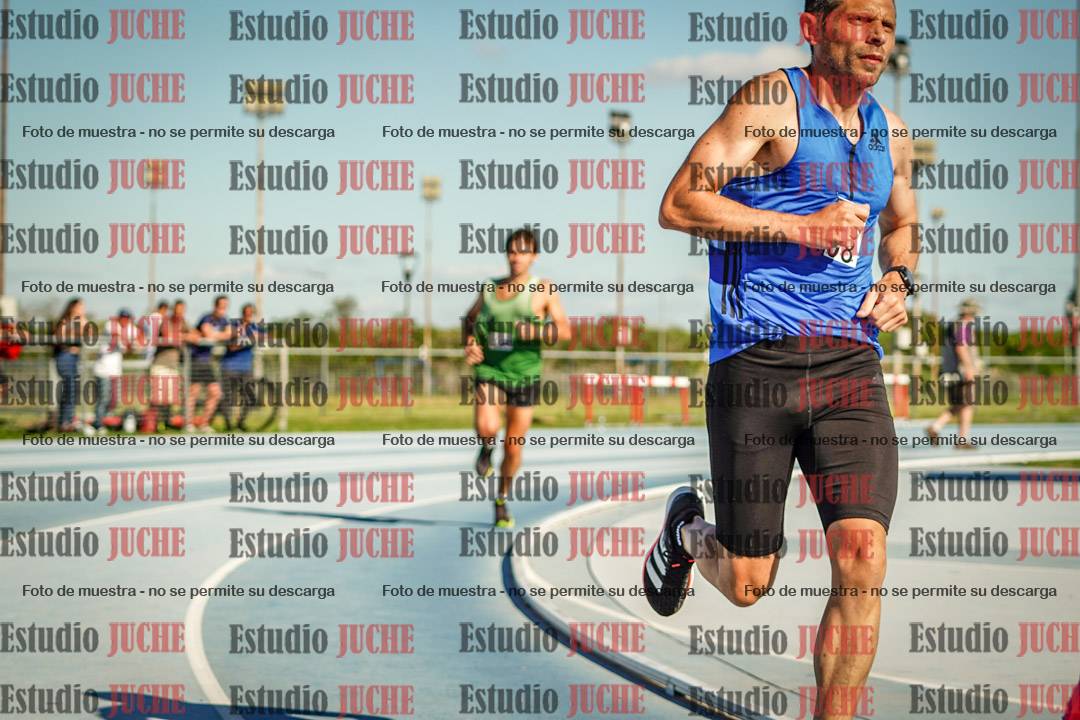 Fotos de los 3000 m llanos de varones