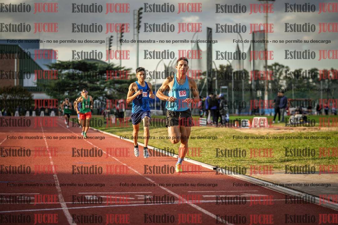 Fotos de los 1500 m llanos de varones