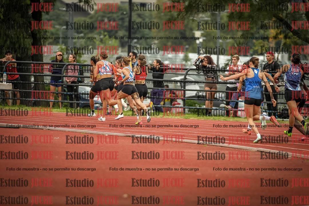 Fotos de las postas 4x100 m llanos de mujeres