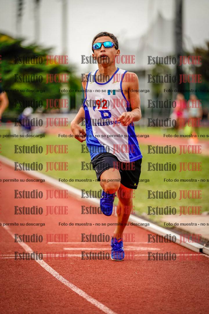 Fotos de los 800 m de varones
