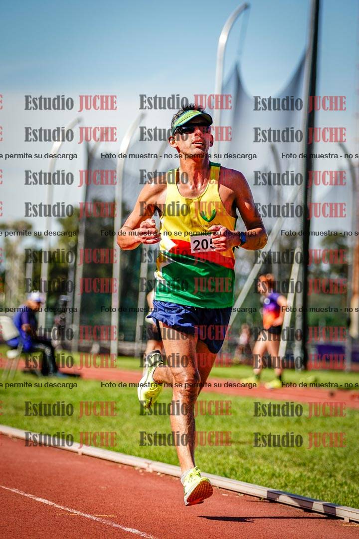 Fotos de los 5000 m llanos de mujeres y varones