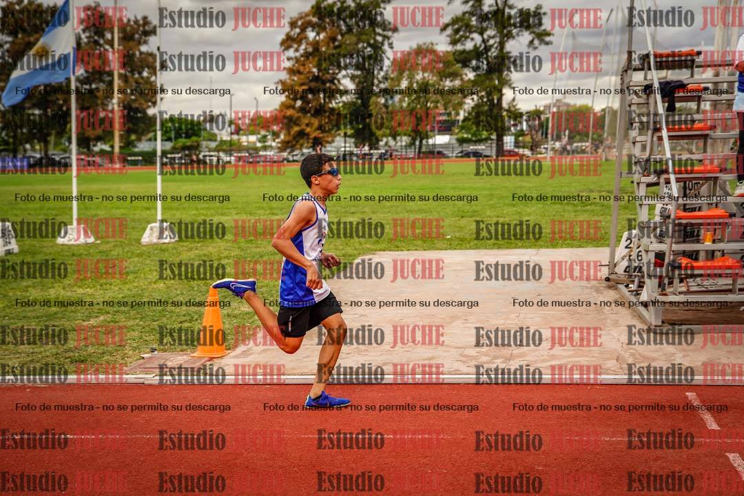 Fotos de los 800 m de varones