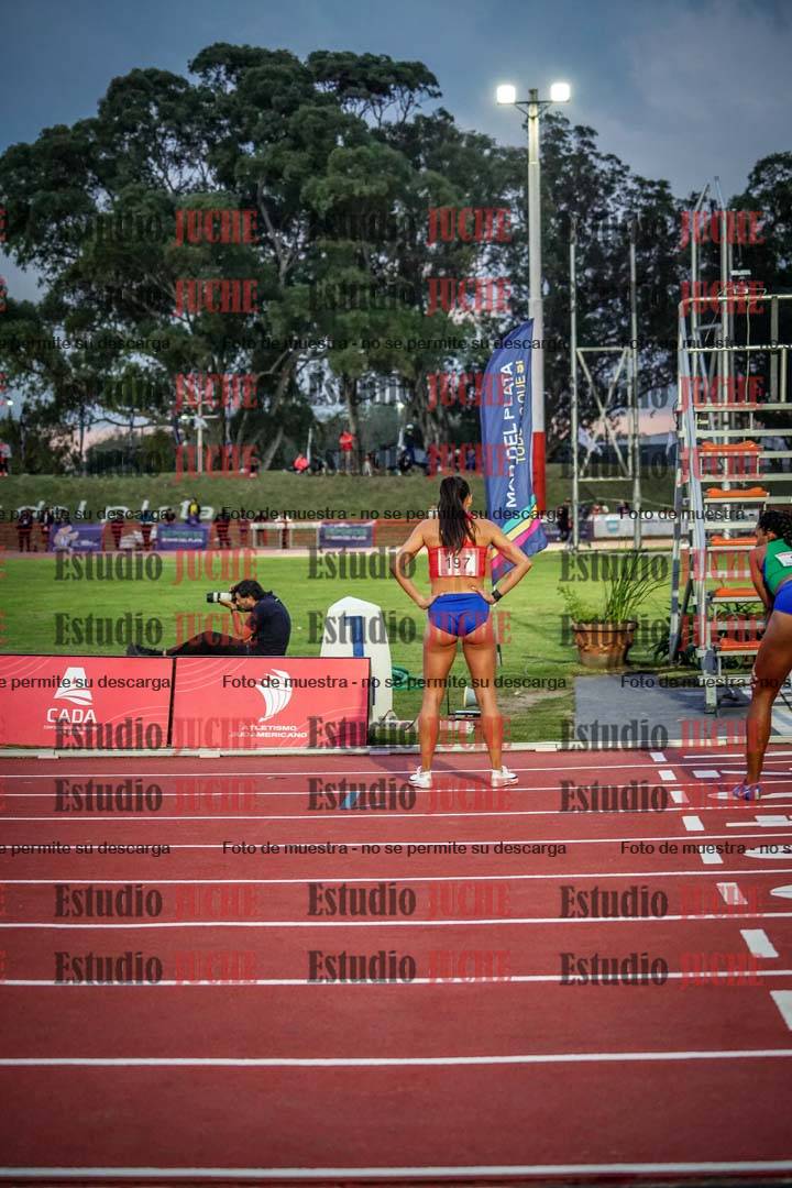 Fotos de los relevos 4x400 m mixtos