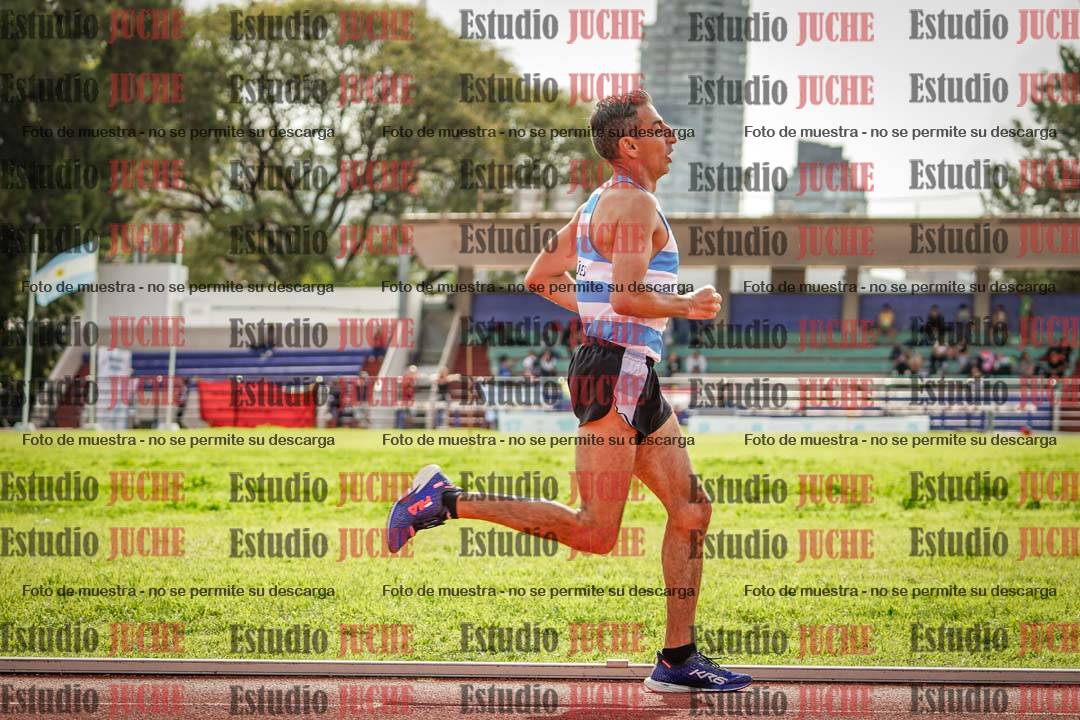 Fotos de los 3000 m llanos de varones
