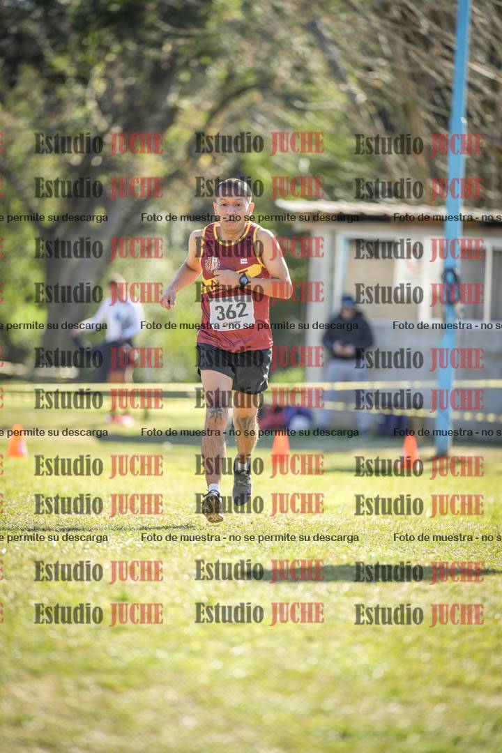 Fotos de la llegada del cross de 8000 m
