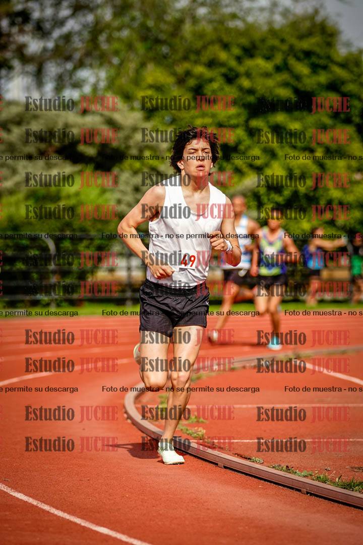 Fotos de los 3000 m llanos de varones