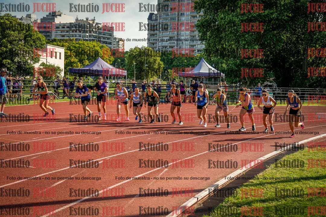 Fotos de los 1500 m llanos de mujeres