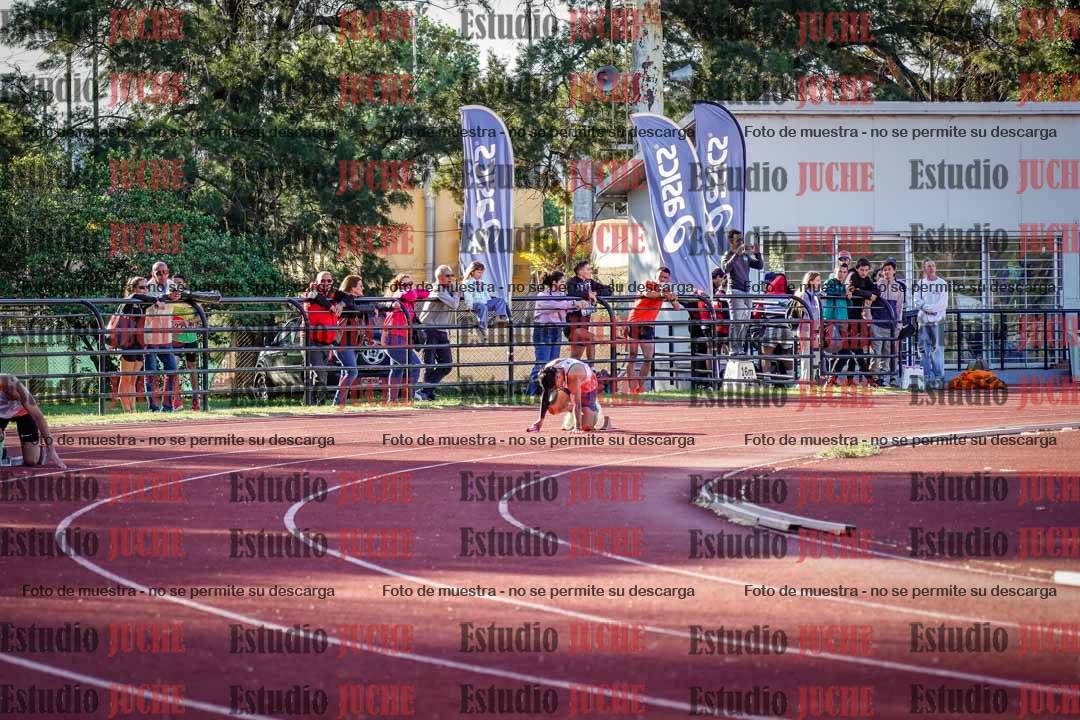 Fotos de las Postas 4x400 m de varones