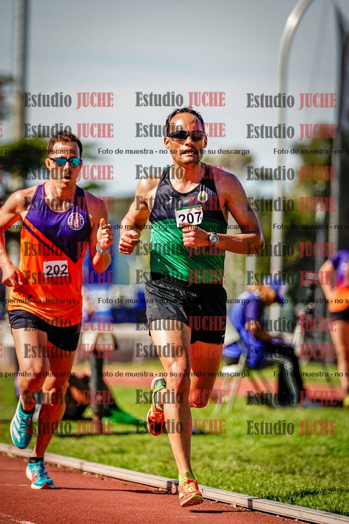Fotos de los 5000 m llanos de mujeres y varones