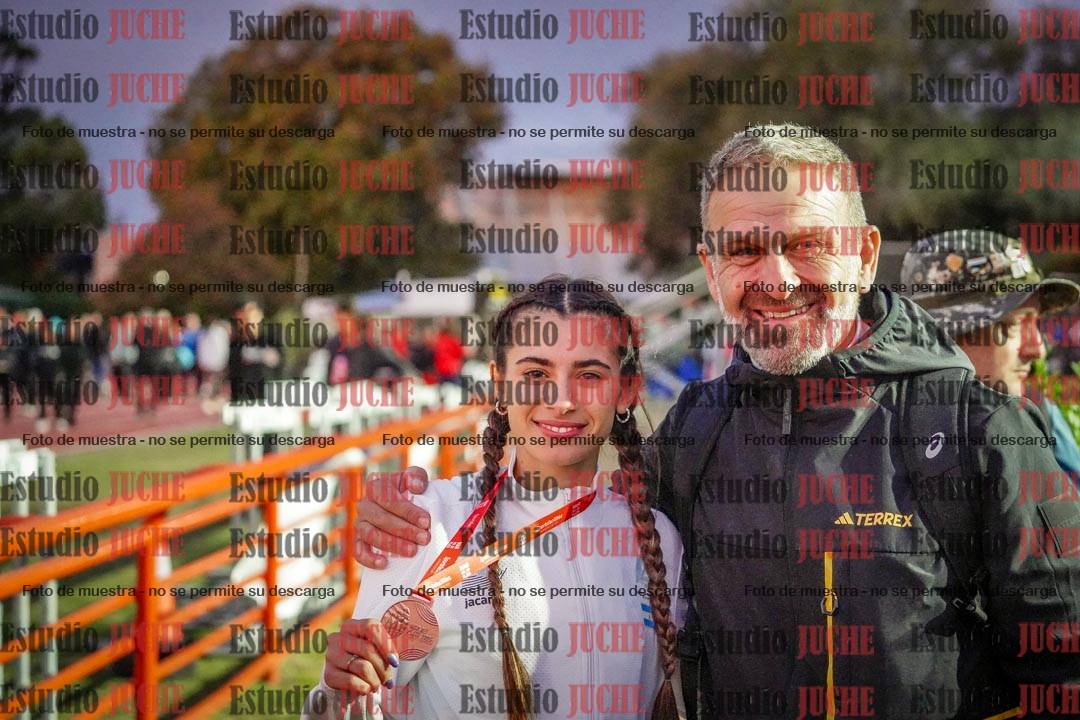 Fotos de algunos extras y podios del día 3