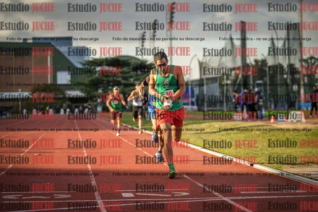 Fotos de los 1500 m llanos de varones
