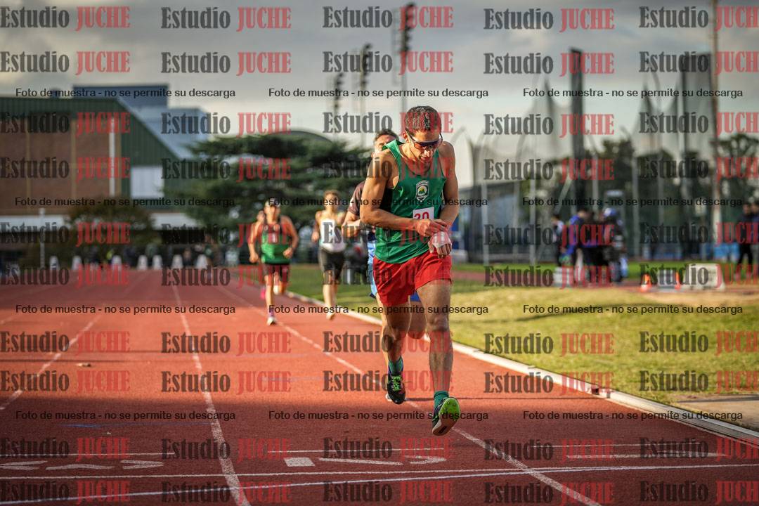 Fotos de los 1500 m llanos de varones
