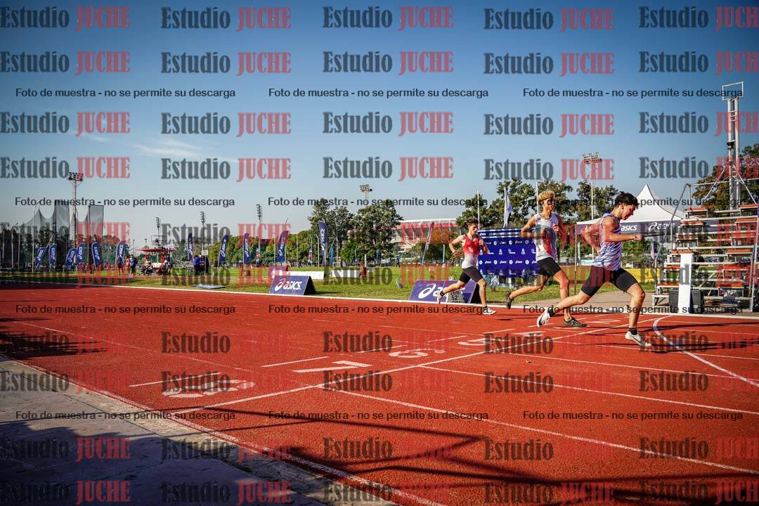 Fotos de los 400 m con vallas de varones