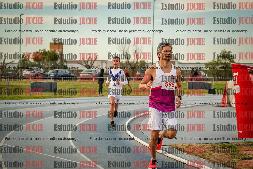 Fotos de los 1500 m llanos de varones
