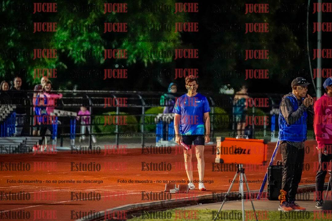 Fotos de las postas 4x100 m mixtas